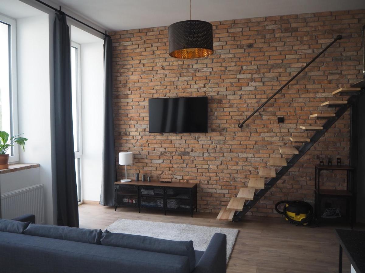 Szybowników 3 * Piła